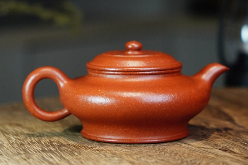Full Handmade Yixing Zisha Teapot [Xu Bian Pot] (Jiang Po Ni - 210ml)