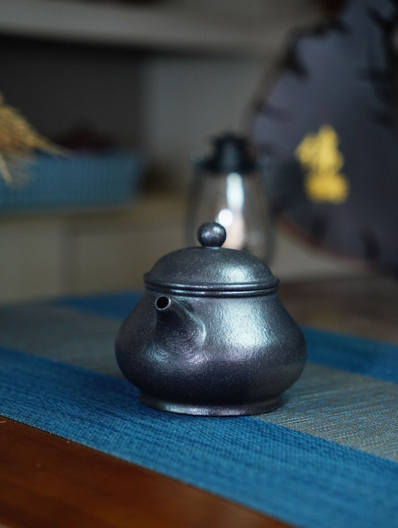 Théière Yixing Zisha entièrement faite à la main [Gao Pan Pot] (Zhu Ni cuit en réduction - 240 ml)
