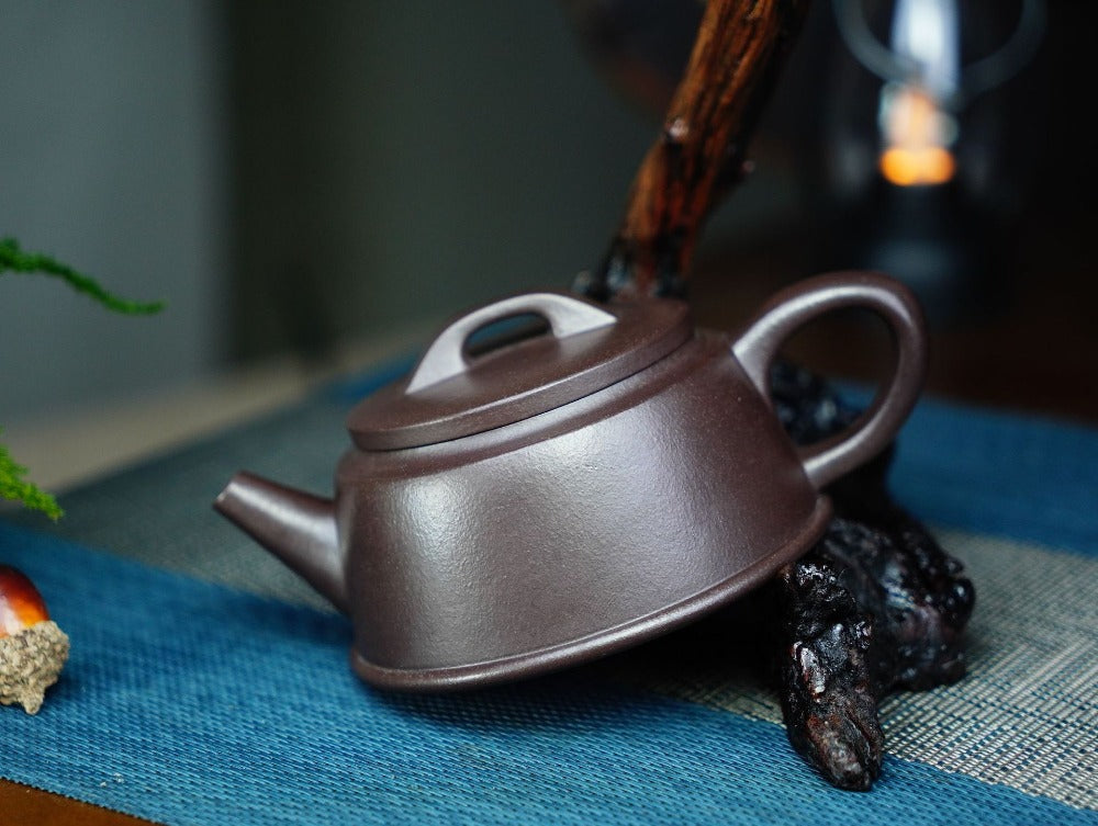 Full Handmade Yixing Zisha Teapot [Yu Zhao Pot] (Lao Zi Ni - 170ml)