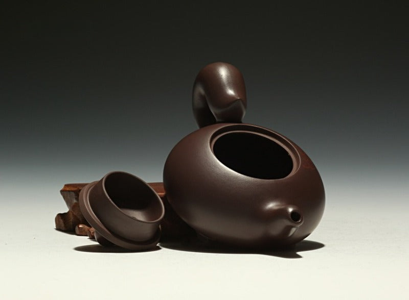 Full Handmade Yixing Zisha Teapot [Squirrel Pot] (Lao Zi Ni - 120/150ml)