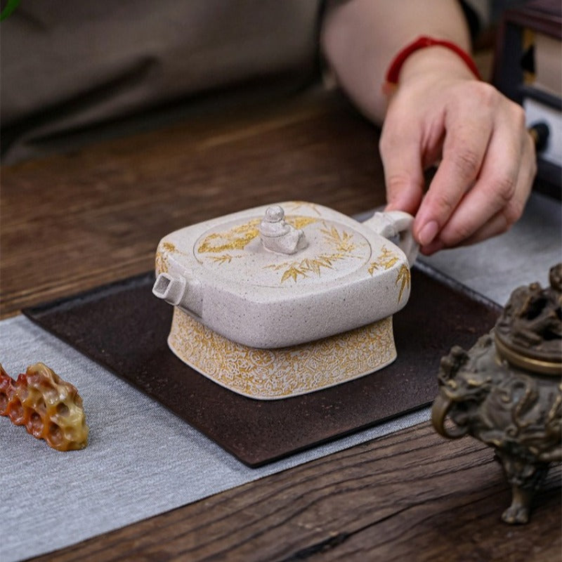 Théière Yixing Zisha entièrement faite à la main [Enjoy] (Bai Duan Ni - 280 ml)