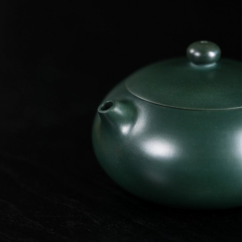 全手工宜兴紫砂茶壶 [扁西施壶] (民国绿泥 - 220ml)