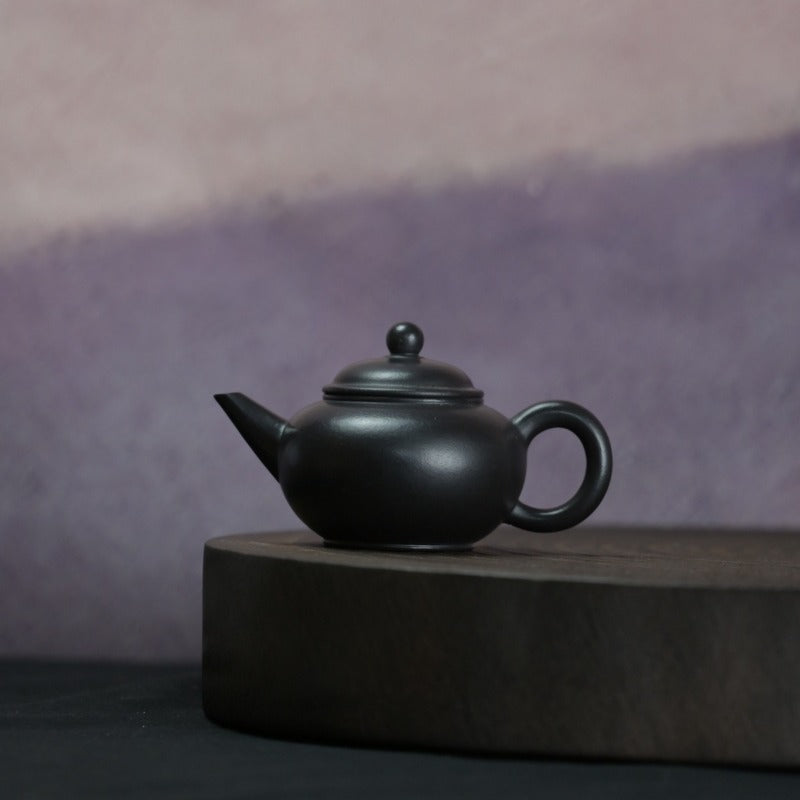 Yixing Zisha Teekanne [Mini Shui Ping] (Zhuni – Smothered‑Ash‑Brand - 100ml)