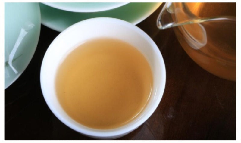 2012 Spring Yunnan Sheng Puer Tea Cake [Yi Wu]