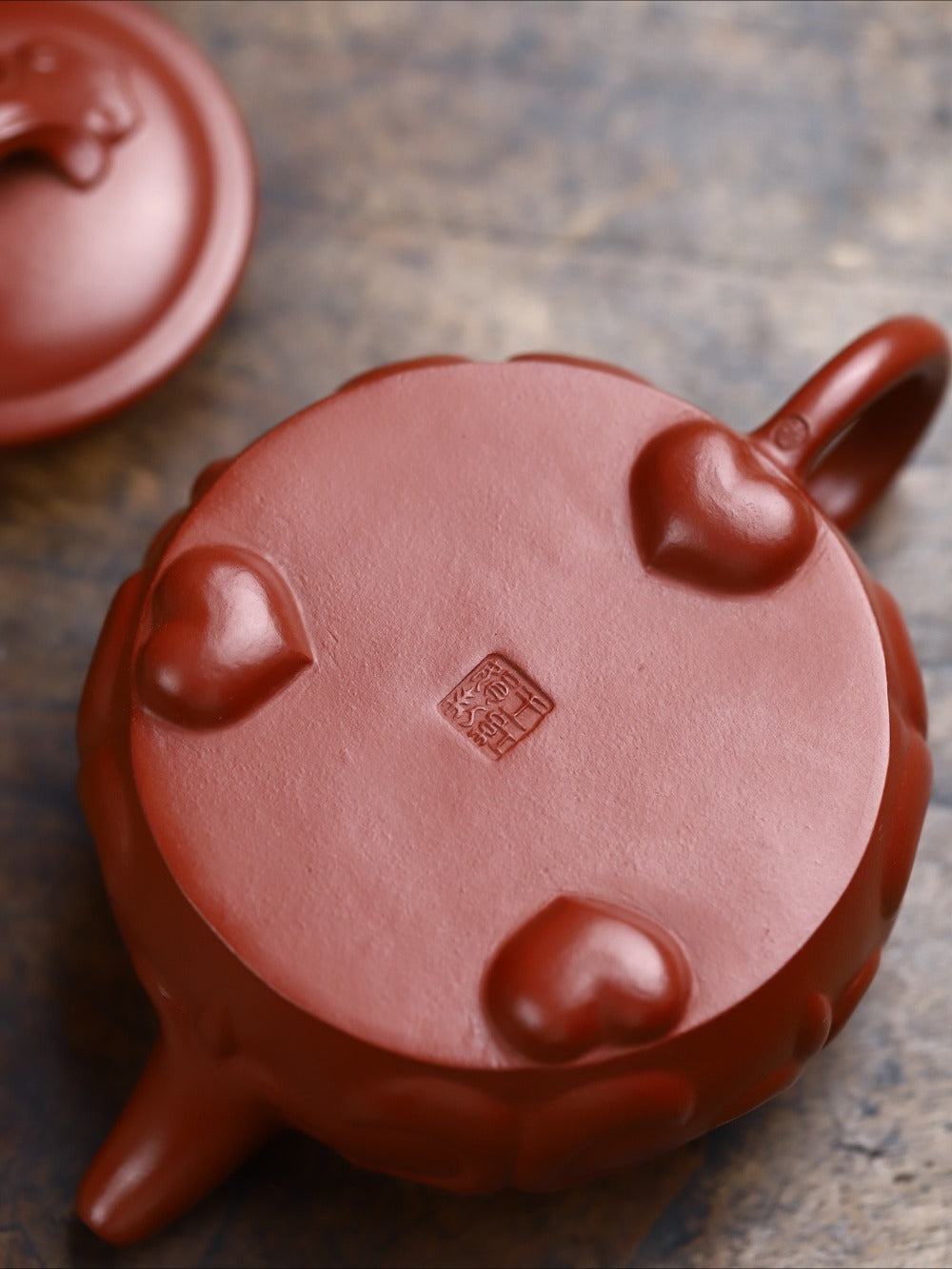 全手工宜兴紫砂茶壶 [三足如意壶] (大红袍 - 260ml)