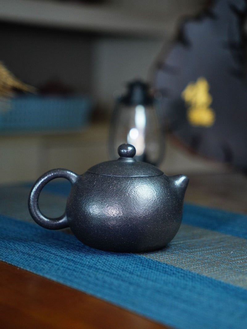 Teiera Yixing Zisha completamente fatta a mano [Xishi Pot] (Zhuni ridotto - 240 ml)