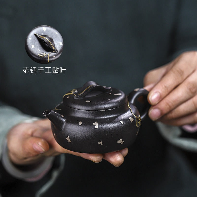 Tetera Yixing Zisha completamente hecha a mano [Jin Zhi Yuye] (Hei Luo Lan - 150 ml)