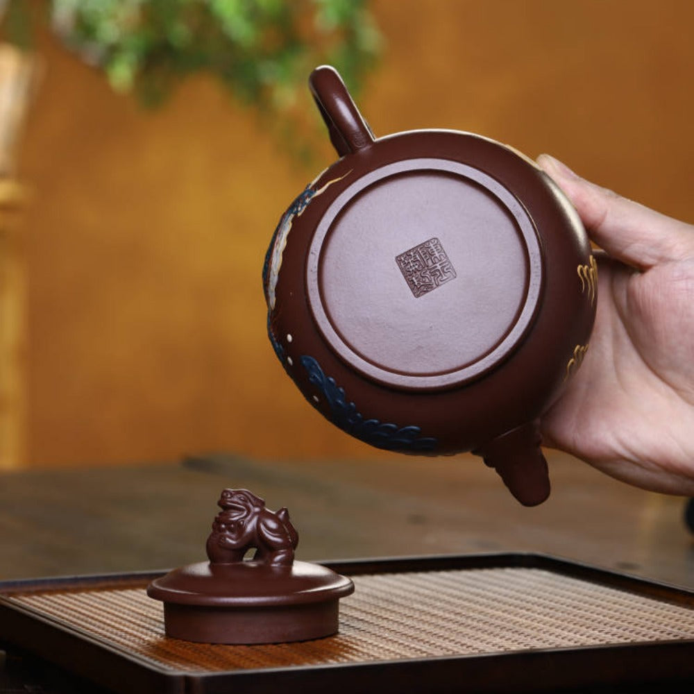 Full Handmade Yixing Zisha Teapot [Dragon Xiangrui Pot] (Di Cao Qing - 460ml)