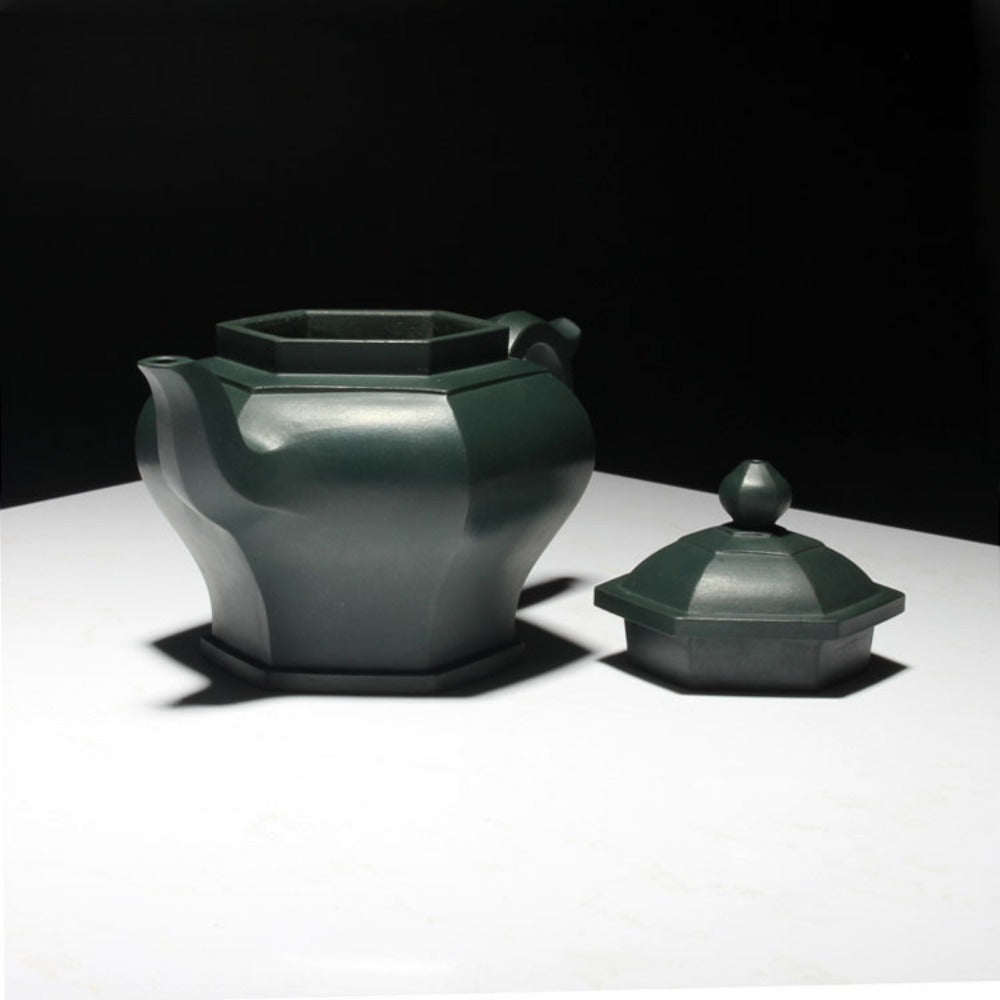 Full Handmade Yixing Zisha Teapot [Liufang Gongdeng Pot] (Lu Ni - 200ml)