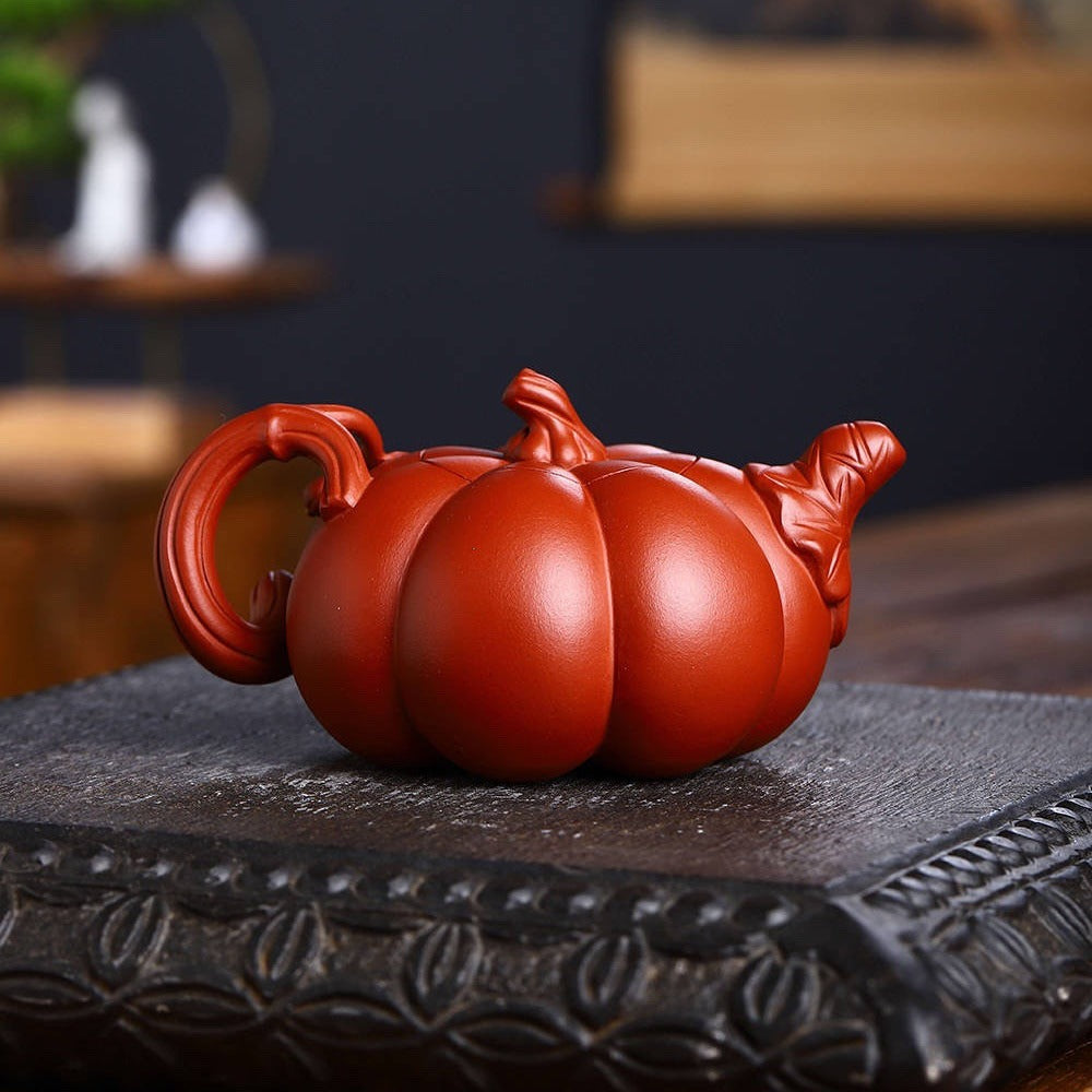 Full Handmade Yixing Zisha Teapot [Pumpkin Pot] (Qing Shui Ni - 280ml)
