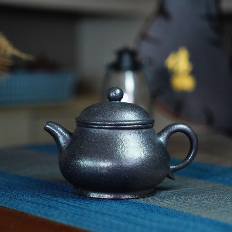 Théière Yixing Zisha entièrement faite à la main [Gao Pan Pot] (Zhu Ni cuit en réduction - 240 ml)
