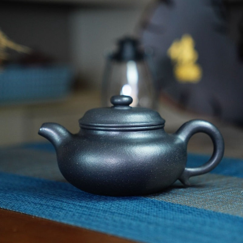 Théière Yixing Zisha entièrement faite à la main [Pot Fanggu] (Zhu Ni cuite en réduction - 260ml)
