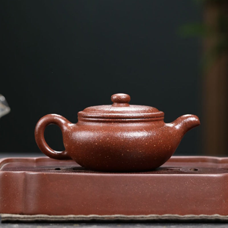 全手工宜兴紫砂茶壶[扁腹] (桃花泥- 200ml) – YIQIN TEA HOUSE 一沁茶舍