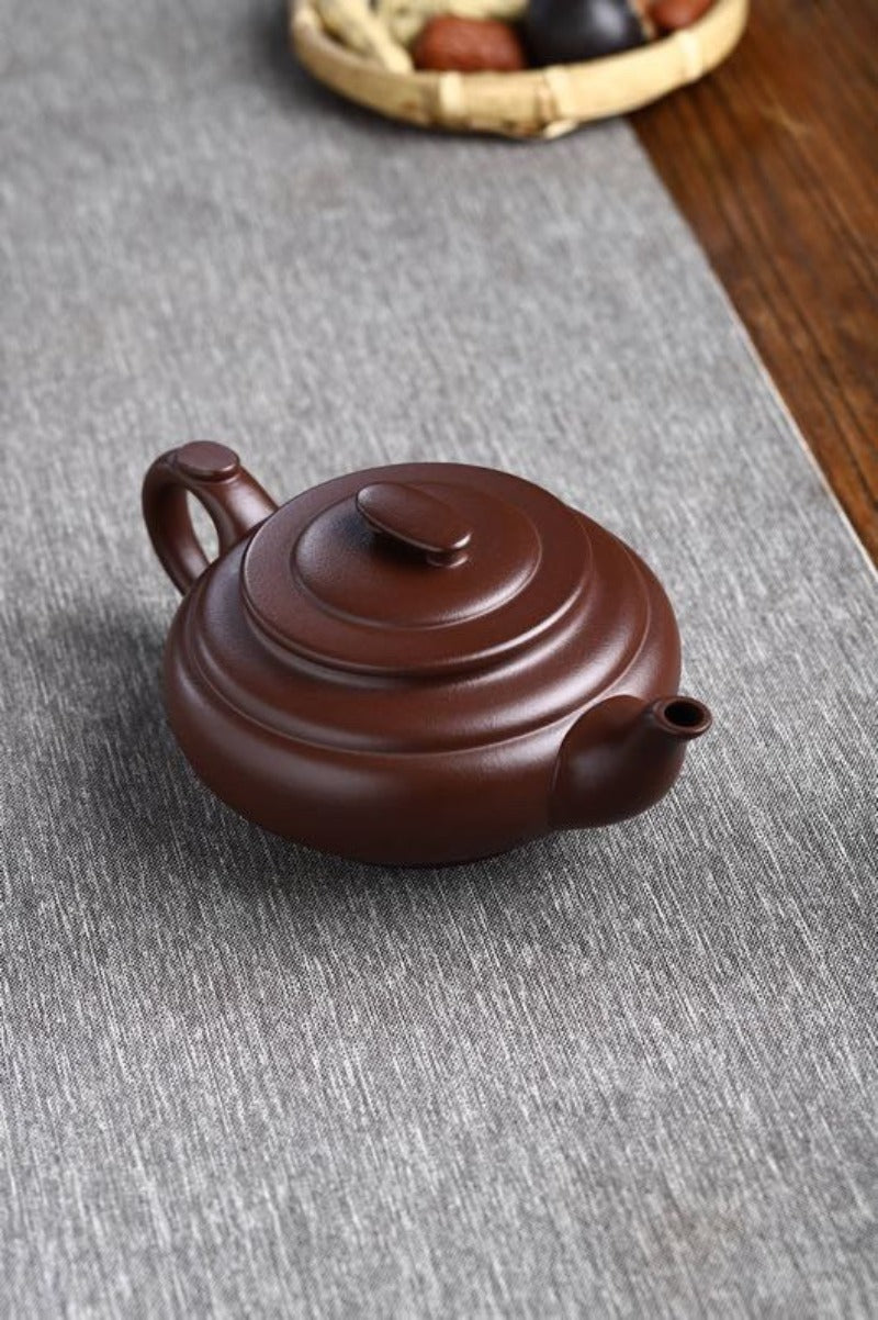 Vollständig handgefertigte Yixing-Zisha-Teekanne [Shang Xin Qiao Pot] (Shi Hong - 370 ml)