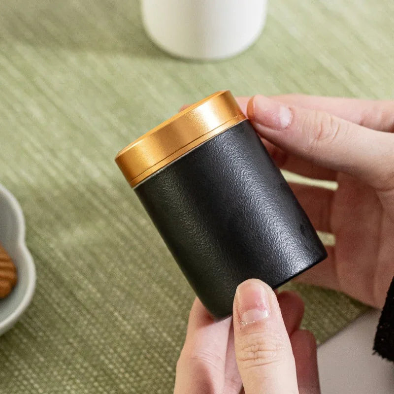 Balang Teh Seramik | Bekas Teh | Bekas Teh Mini Perjalanan [Tao Yue] 70ml