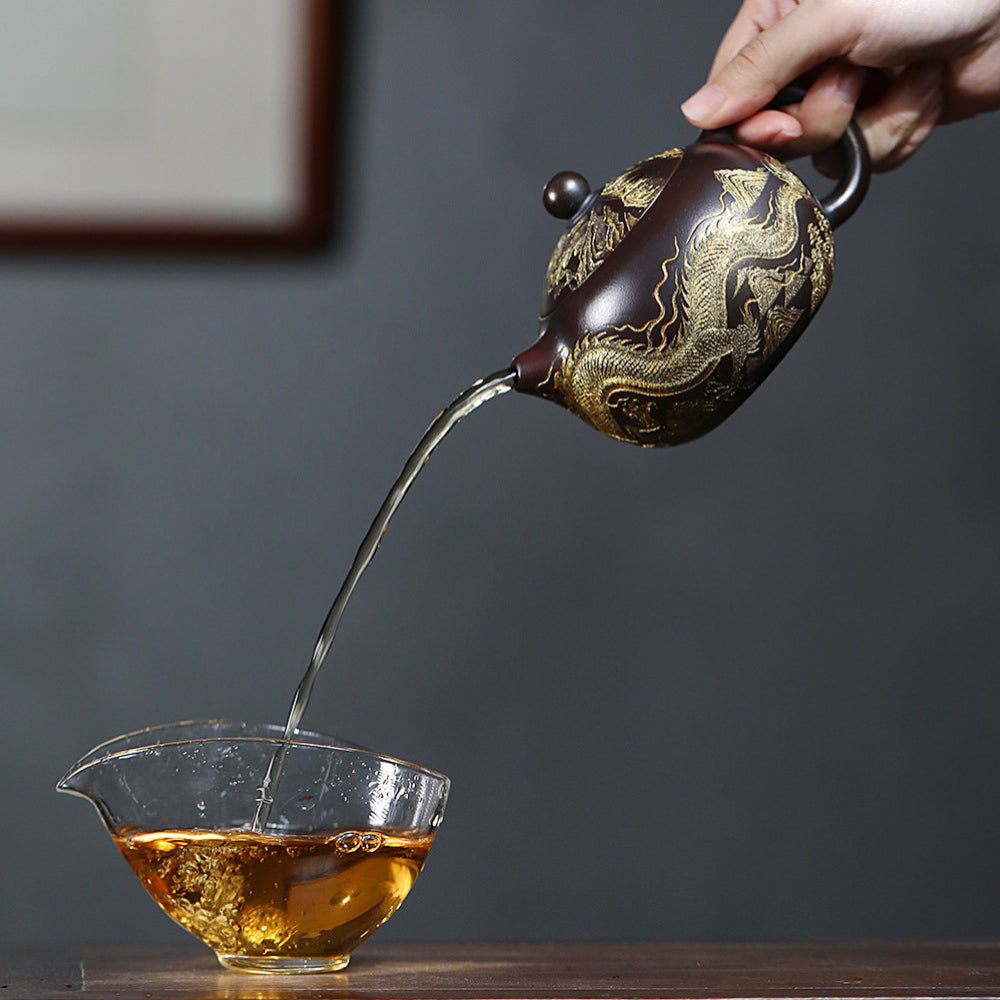Théière Yixing Zisha [Dragon doré Xishi] (Gu Hong Ni - 300 ml)