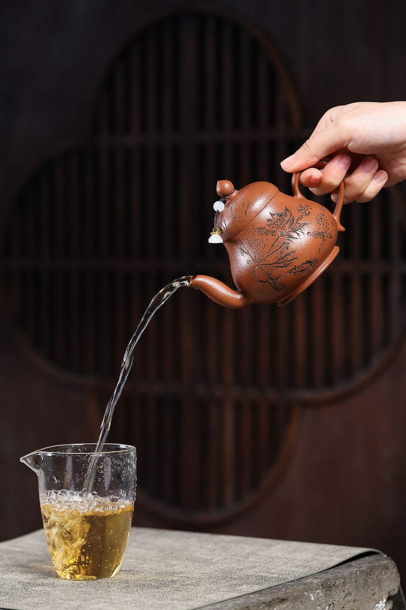 Yixing Zisha Teekanne [Harmony Si Ting] (Jiang Po Ni - 240ml)