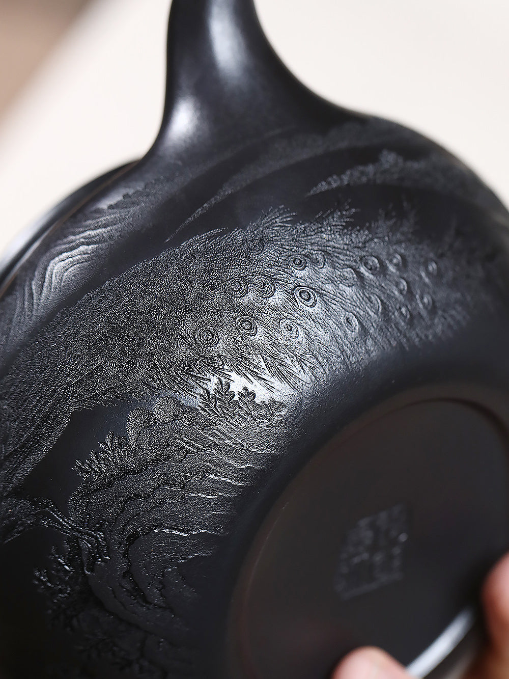 Yixing Zisha Teapot [Shanshui Fanggu] (Shi Huang - 400ml)