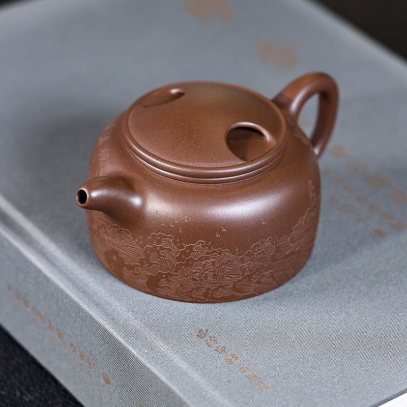 Full Handmade Yixing Zisha Teapot [Niu Gai Lianzi Pot] (Zi Ni - 230ml)