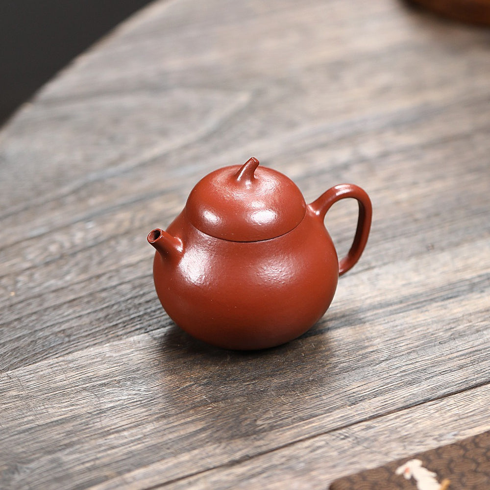 Yixing Zisha Teapot [Mini Eggplant Pot] (Wrinkled Skin Zhu Ni - 100ml)