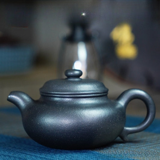 Full Handmade Yixing Zisha Teapot [Fanggu Pot] (Reduction-fired Zhu Ni - 260ml)