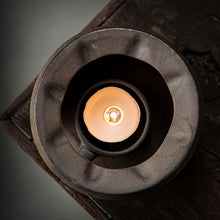 Load image into Gallery viewer, Retro Gilded Coarse Ceramic Candle Burner Tea Warmer [Hammer Pattern] | 复古鎏金 粗陶 蜡烛炉 温茶炉 [锤纹]
