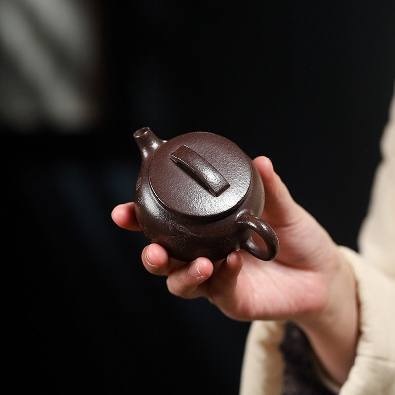 Yixing Zisha Teapot [Mini Lotus Joy] (Lao Zi Ni - 110ml)