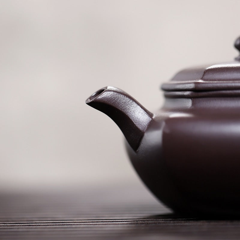 Yixing Zisha Teapot [Liufang Fanggu] (Zi Ni - 200ml)