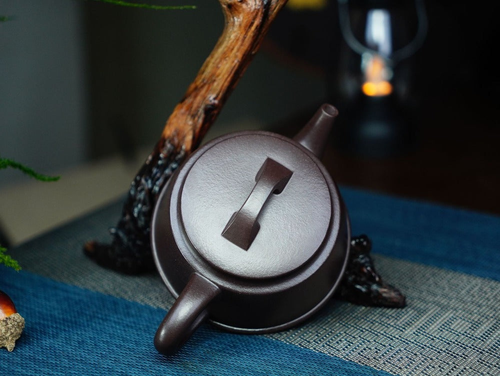 Full Handmade Yixing Zisha Teapot [Yu Zhao Pot] (Lao Zi Ni - 170ml)