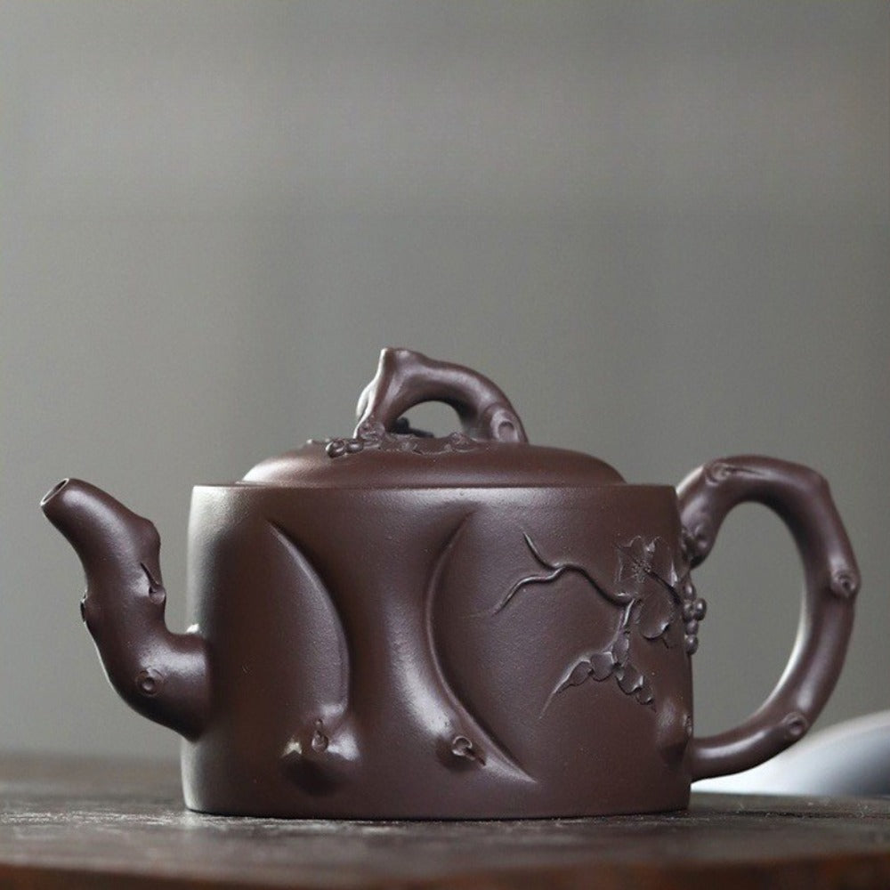 Full Handmade Yixing Zisha Teapot [Grape Stump Pot] (Lao Zi Ni - 180ml)