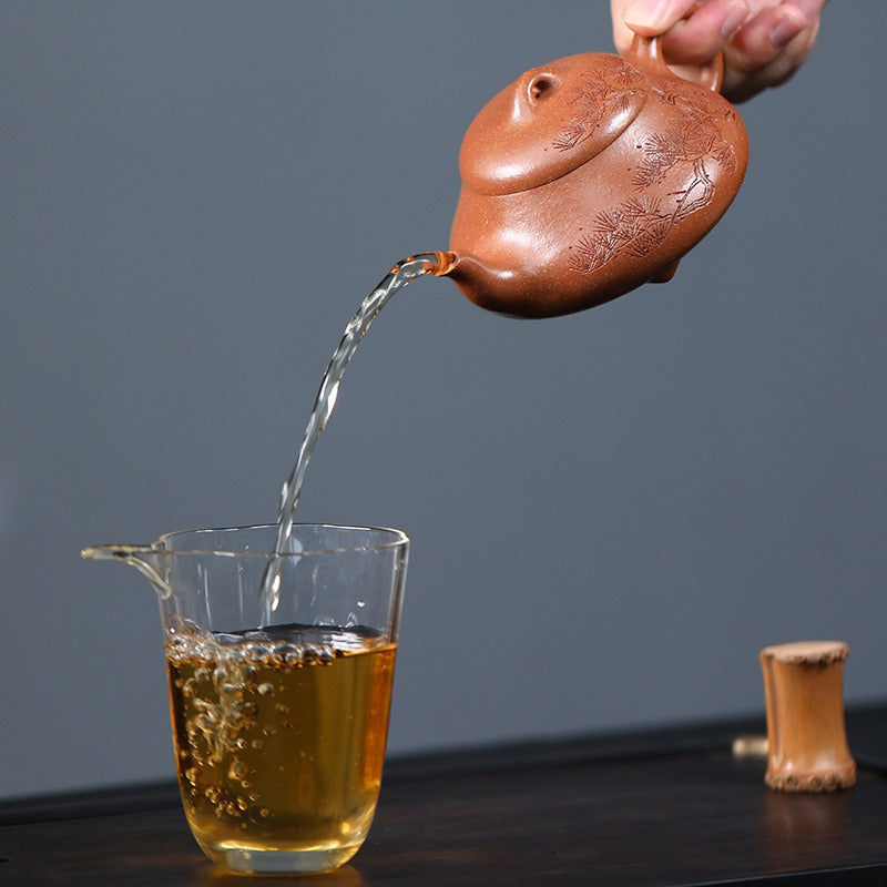 Théière Yixing Zisha exquise [Songfeng Hantang Shi Piao] (Jiang Po Ni - 240ml)