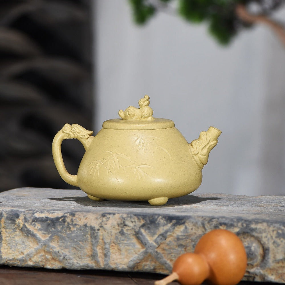 Full Handmade Yixing Zisha Teapot [Long Piao Pot] (Bensan Lu Ni -240ml)