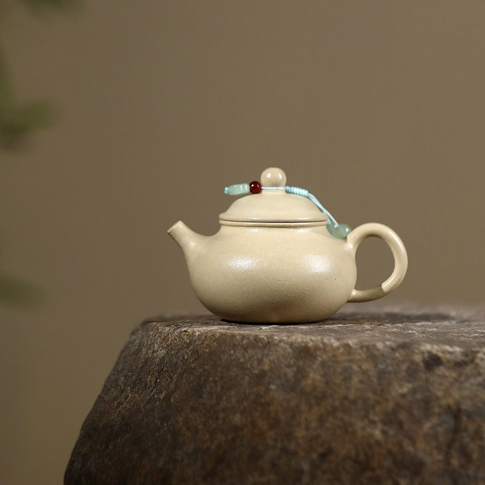 Yixing Zisha Teekanne [Mini Rong Tian] (Bensan Lu Ni - 140ml)