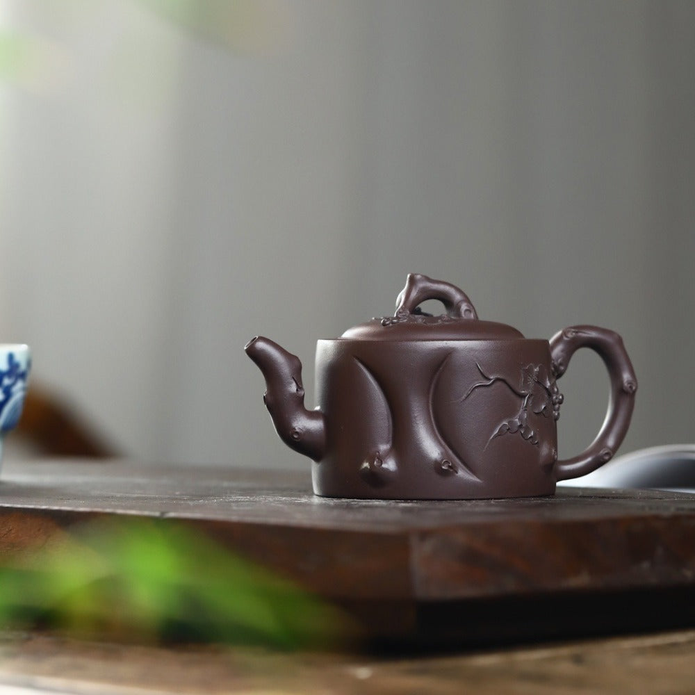 Full Handmade Yixing Zisha Teapot [Grape Stump Pot] (Lao Zi Ni - 180ml)