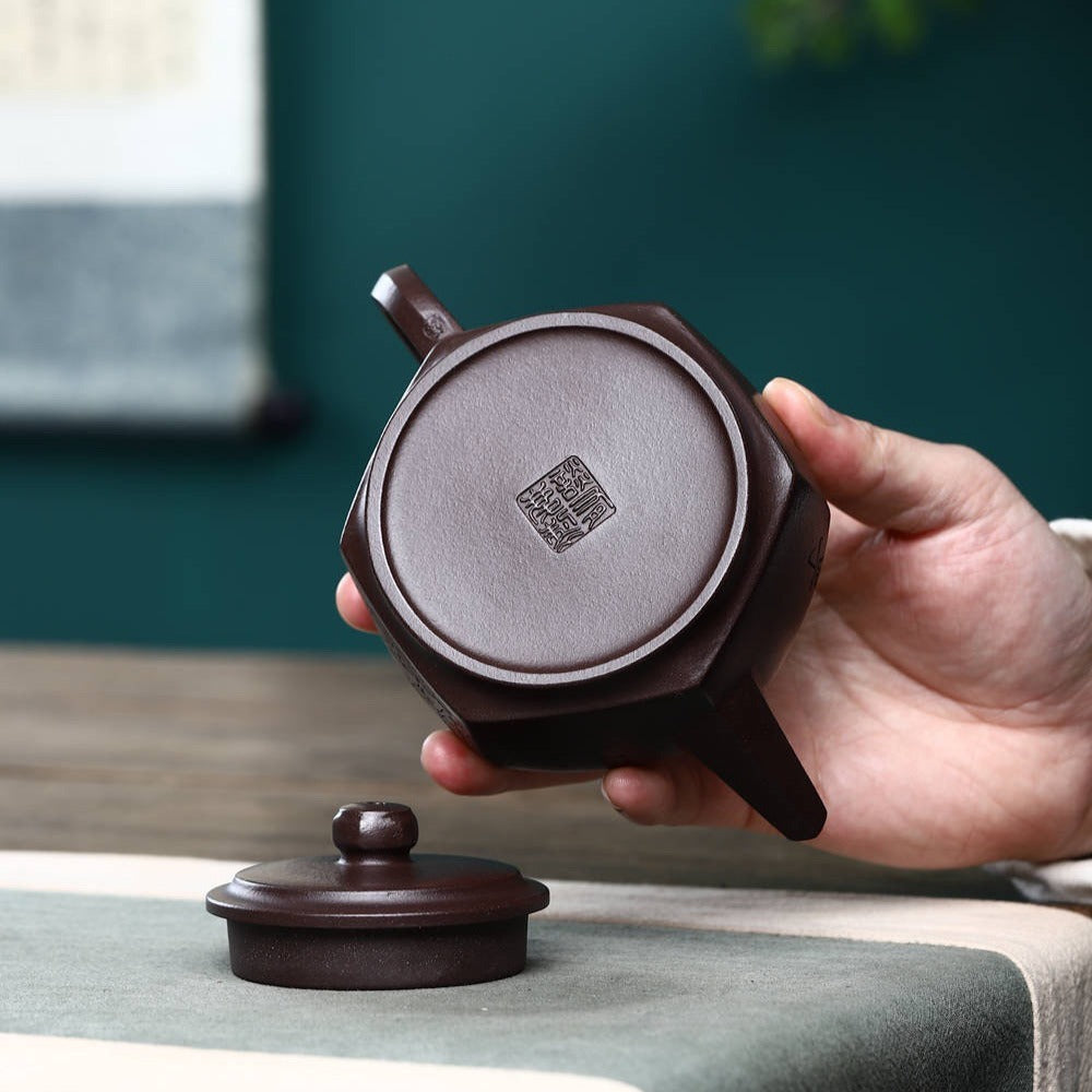 Tetera Yixing Zisha completamente hecha a mano [Liuliu Dashun Pot] (Lao Zi Ni - 300 ml)