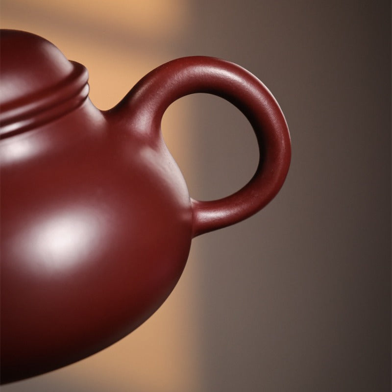 Théière Yixing Zisha entièrement faite à la main [Pot Rong Tian] (Long Xue Sha - 150ml)
