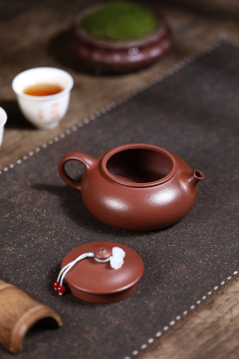 Yixing-Zisha-Teekanne [Han Jiang] (Di Cao Qing - 150 ml)