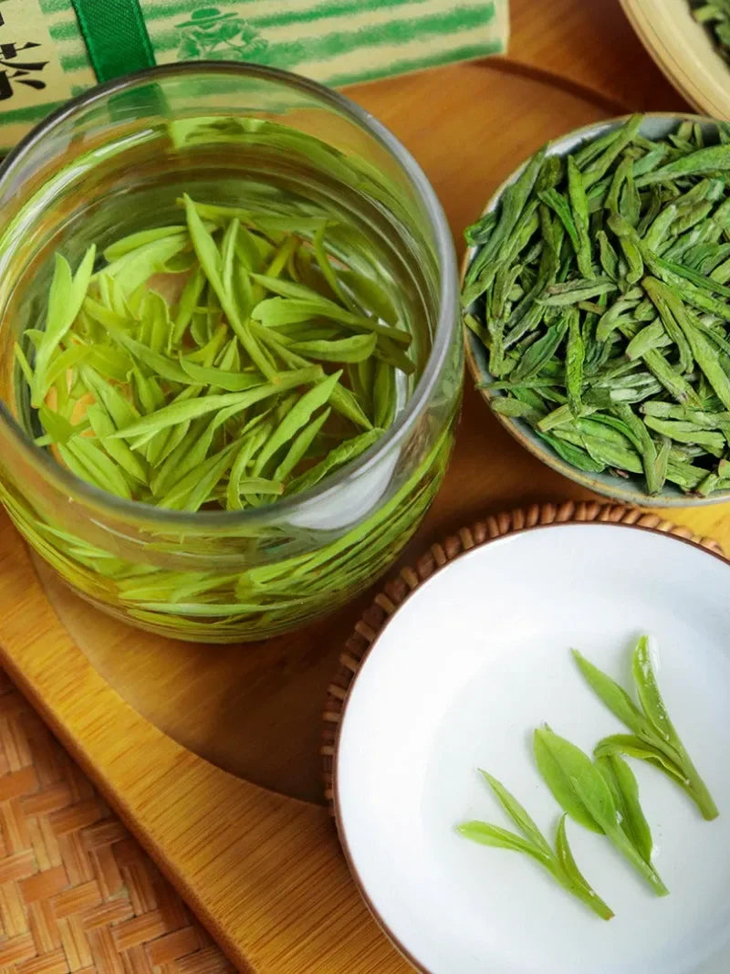2025-early-spring-zhejiang-shaoxing-long-jing-class-s-green-tea-250g-yiqin-tea-house-yiqinteahouse-com-5 - YIQIN TEA HOUSE 一沁茶舍 yiqinteahouse.com