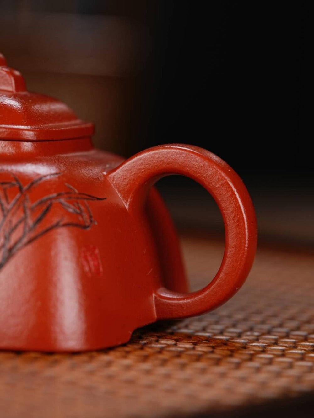 Full Handmade Yixing Zisha Teapot [Gu Leng Pot] (Zhu Ni - 140ml)