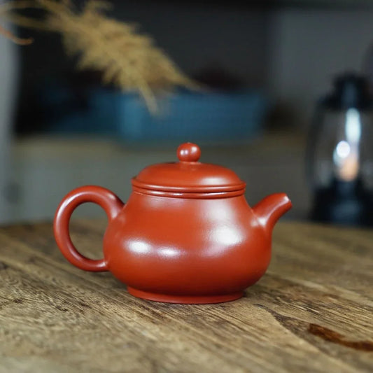 Teko Yixing Zisha yang Halus [Gao Pan Pot] (Dahongpao - 200ml)
