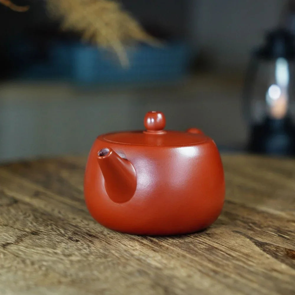 Teko Yixing Zisha yang Halus [Qingyun Pot] (Dahongpao - 230ml)