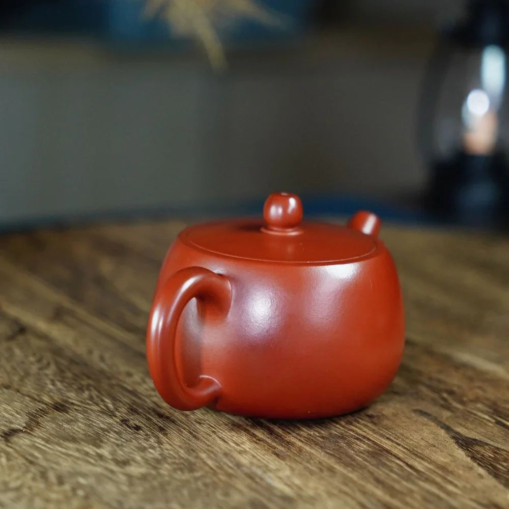 Teko Yixing Zisha yang Halus [Qingyun Pot] (Dahongpao - 230ml)