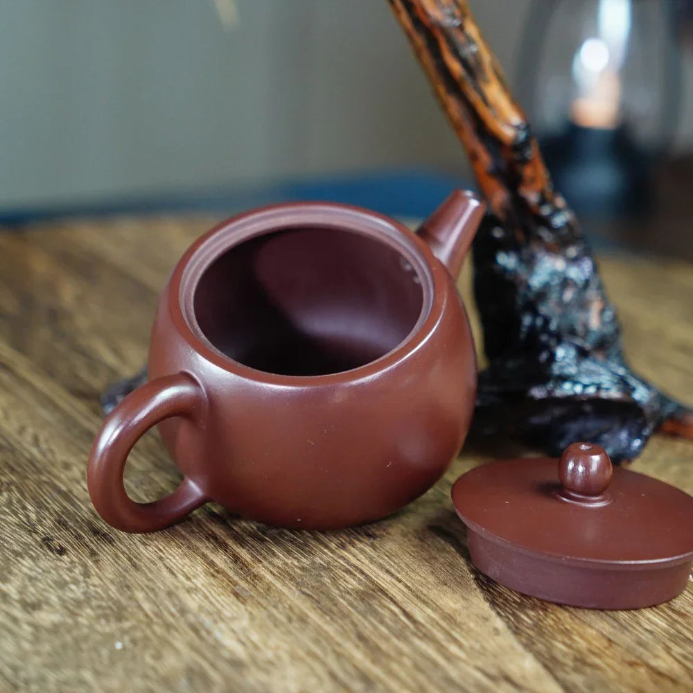 Teko Yixing Zisha yang Halus [Qingyun Pot] (Zi Ni - 230ml)