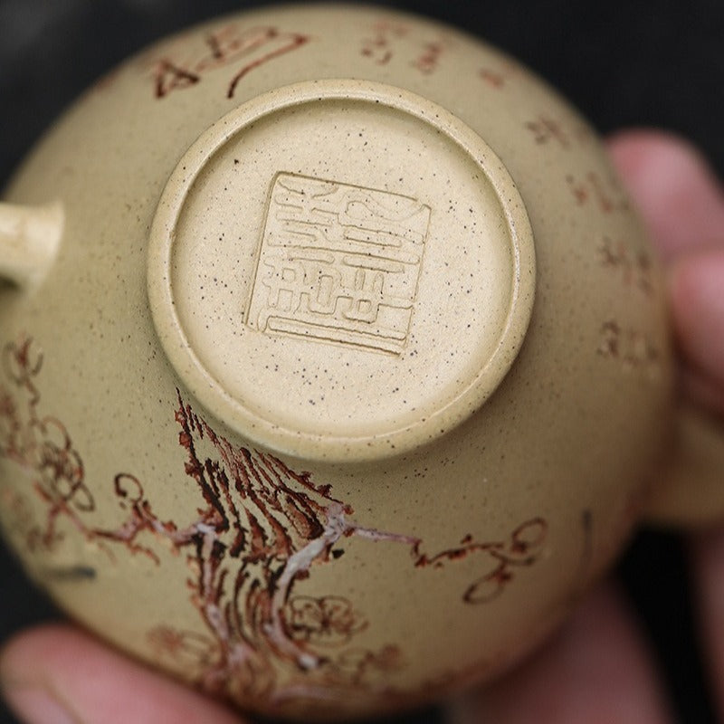 全手工宜兴紫砂茶壶 [踏雪寻梅] (本山绿泥 - 150ml)