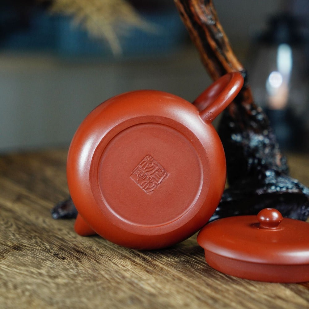 宜兴紫砂茶壶[胖西施壶] (大红袍- 230ml) – YIQIN TEA HOUSE 一沁茶舍