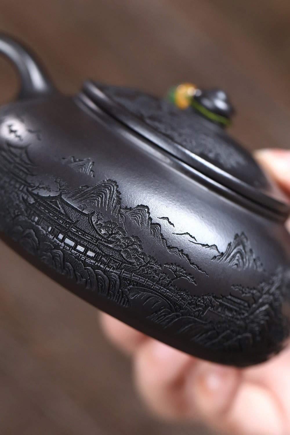 Yixing Zisha Teapot [Magnificent Landscapes] (Shi Huang - 250ml)