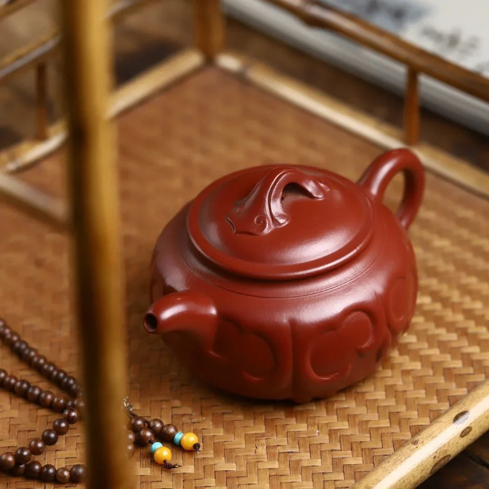 全手工宜兴紫砂茶壶 [三足如意壶] (大红袍 - 260ml)
