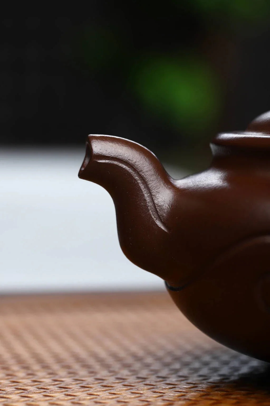 full-handmade-yixing-zisha-teapot-3-legs-ruyi-pot-shi-hong-230ml-yiqin-tea-house-yiqinteahouse-com-9 - YIQIN TEA HOUSE 一沁茶舍 yiqinteahouse.com