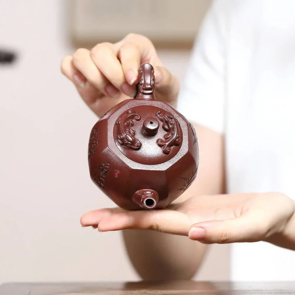 Full Handmade Yixing Zisha Teapot [Bamian Linglong Pot] (Zi Ni - 200ml)