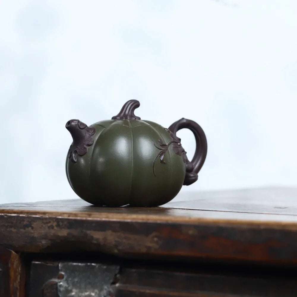Teko Zisha Yixing Buatan Tangan Sepenuhnya [Periuk Labu Dwi-warna] (Lu Ni/Zi Ni - 260ml)